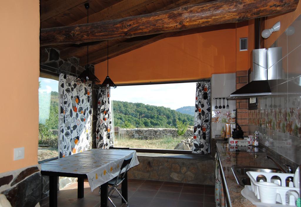 Casa Rural Romanejo Cabezabellosa Exteriör bild